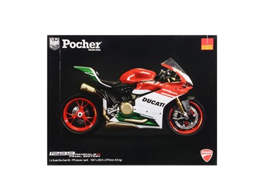 Lot 368 - A Pocher Hornby 1:4 Scale Model Kit - Ducati Superbike Panigale 1299 R "Final Edition"