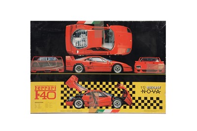 Lot 370 - A Fujiimi Nova Diecast Series 1:12 Scale Model Kit - Ferrai F40