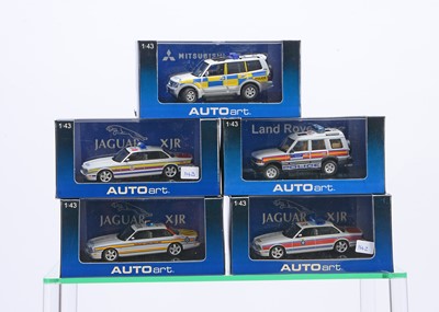 Lot 419 - 1:43 Scale Code 3 Police Vehicles