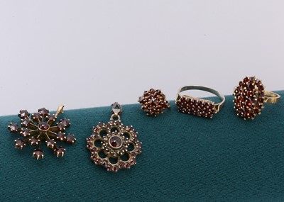 Lot 26 - A collection of bohemian garnet set jewellery