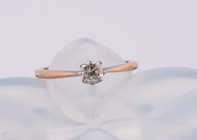 Lot 87 - A 22ct gold diamond solitaire dress ring