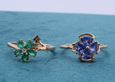 Lot 89 - Two 9ct gold gem set dress rings