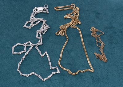 Lot 93 - Three 9ct gold necklaces