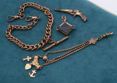 Lot 162 - A gilt metal graduated curb link albert fob chain