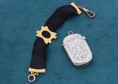 Lot 167 - A 9ct gold and silk fob chain