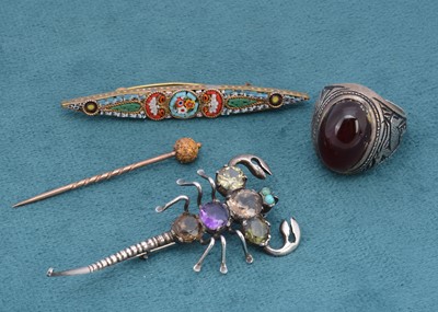 Lot 208 - A multi gem set scorpion