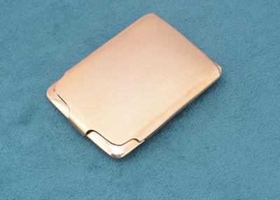 Lot 230 - A 9ct gold Mappin and Webb art deco lady's cigarette case