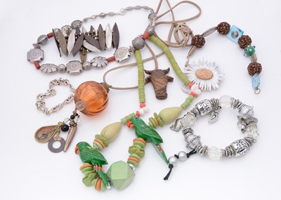 Lot 273 - A large collection of costume jewellery