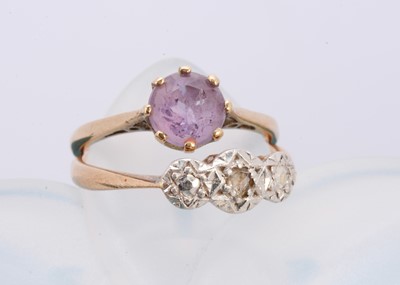 Lot 281 - Two 9ct gold gem set dress rings