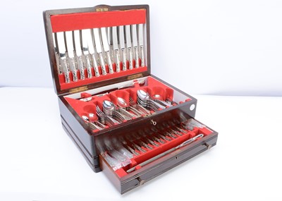 Lot 444 - A part canteen of silver plated cutlery by Viners