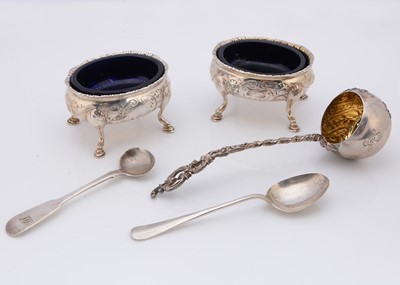 Lot 453 - A pair of George III silver table salts by Hester Bateman