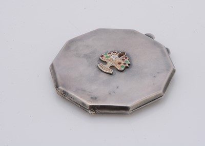 Lot 459 - An Art Deco silver compact