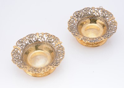 Lot 478 - A pair of Victorian silver gilt salts from Drew & Sons