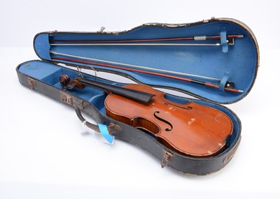 Lot 586 - Violin