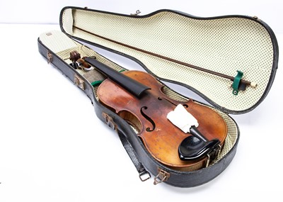 Lot 589 - Violin