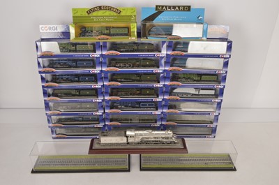 Lot 40 - Corgi Rail Legends (23)