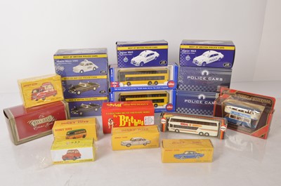 Lot 47 - Modern Diecast Commercial and Emergency Vehicles (18)