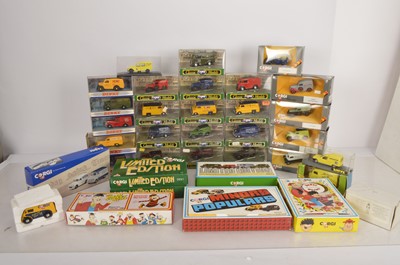 Lot 60 - Corgi Classics and Other  Vintage Delivery Vans (35)