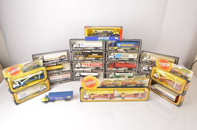 Lot 71 - Corgi 1970s/80s Mercedes Articulated Vehicles (21)