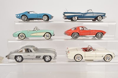 Lot 162 - Danbury and Franklin Mint 1950s and 60s 1:24 Scale Cars (6)