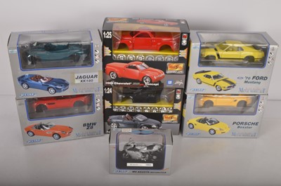 Lot 169 - Modern Diecast and Kits 1:24 Scale and Larger (36)