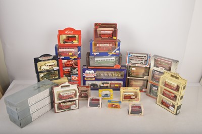 Lot 171 - Modern Diecast Public Transport and other Vehicles (60+)