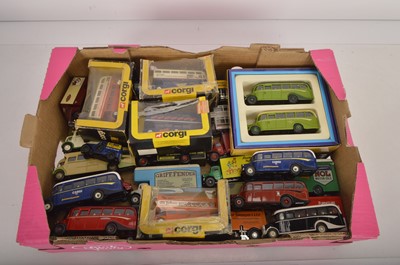 Lot 194 - Modern Diecast Vintage Commercial and Public Transport Vehicles (34)