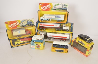 Lot 231 - Postwar and Later Diecast Vehicles (9)