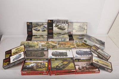 Lot 344 - Unbuilt and part built 1/72 scale plastic  military kits  in original boxes (40)