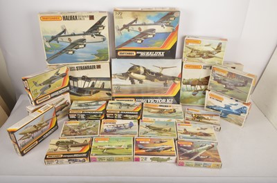 Lot 353 - Unbuilt 1/72 scale Matchbox plastic  aircraft kits  in original boxes (25)