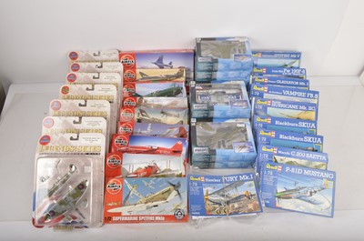 Lot 359 - Airfix Revell 1:72 full plastic kits and New Ray and Airfix/Sky Master Legends of the Skies 1:72 clip together Aircraft kits (36)