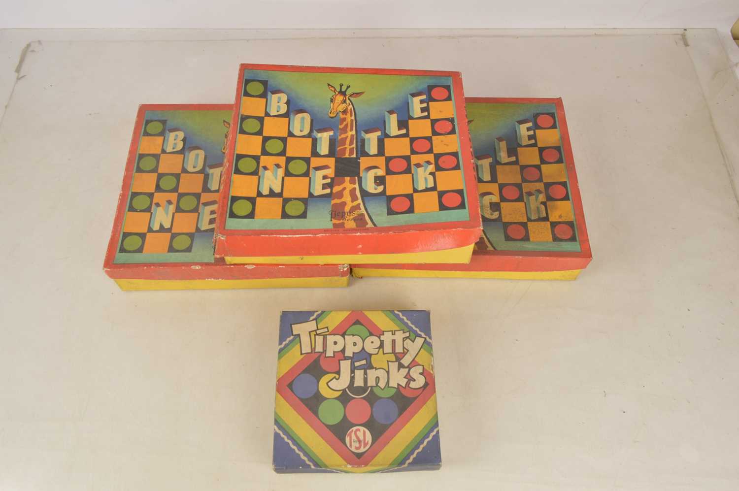 Lot 386 - Large quantity of ex Shop 1940's-60's Games (qty)