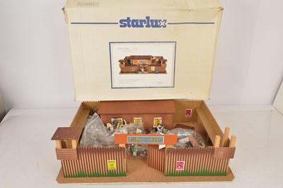 Lot 416 - Starlux France Wild West Fort Apache and various 1:32 figures including Cavalry ACW Knights Cowboys red Indians Romans Farmers and Wild/Zoo and Farm Animals and a few 0 Gauge Station and civilian