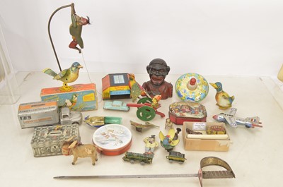 Lot 429 - Collection of various Tin and Metal Toys (20)