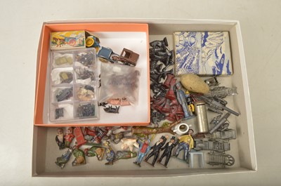 Lot 475 - Britains Liliput World 00 gauge Cart Animals and Figures Hornby-Dublo and other makers 00 Gauge accessories lead Chess Set various lead Figures incl Cocoa cubs and Simon and Riverlet Carts and Canons