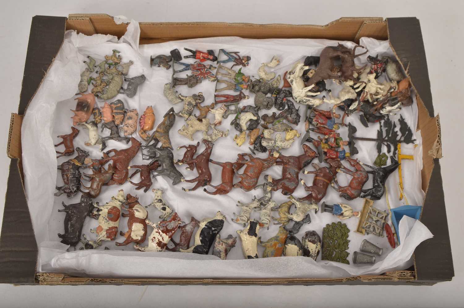Lot 479 - Collection of mainly pre-war Lead Farm animals and other figures by Britains Timpo Cherilea and other makers and a few plastic animals (110+)
