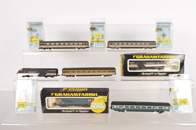 Lot 498 - Graham Farish N gauge  Locomotives and Coaches with Electric Lamp Posts (12)