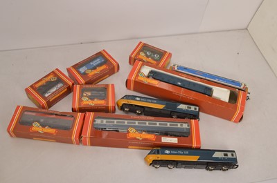 Lot 550 - Hornby 00 gauge Locomotives Rolling Stock Buildings and Controllers (qty)