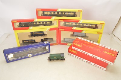 Lot 575 - Hornby and Lima 00 Gauge Diesel Locomotives and Hornby wagons Pullman coaches Track and Station with Accessories (qty)