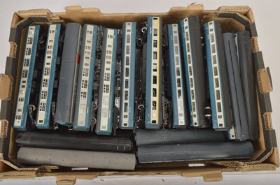 Lot 582 - Hornby 00 gauge Inter City coaches all in blue/grey liveries (42)