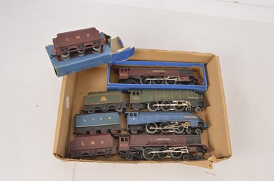 Lot 605 - Hornby-Dublo 3 rail  00 gauge Steam Locomotive  (4)