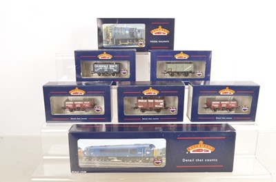 Lot 663 - Bachmann  00 gauge Locomotives and wagons in original boxes (7)