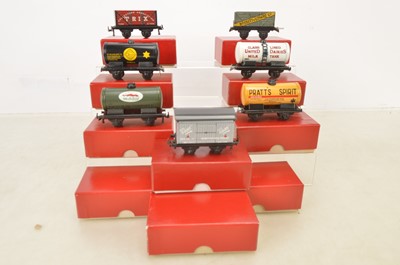 Lot 668 - TTR Trix Twin Collectors Association 00 Gauge Special Wagons (10)