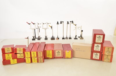 Lot 671 - Trix 00 Gauge Signals and Yards Lamps and other Accessories (30+)