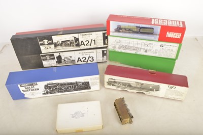 Lot 704 - Unmade and Part-made Finescale 4mm Scale LNER 'Pacific' Steam Locomotive and Tender Kits by Various Makers (8 boxes +)