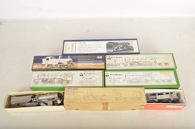 Lot 705 - Unmade and Part-made Finescale 4mm Scale LNER 'smaller' Steam Locomotive Kits by Various Makers (8 boxes)