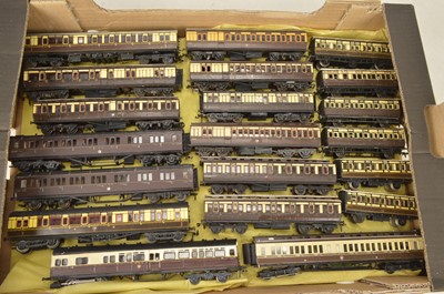 Lot 782 - Kit built and converted RTR 00 gauge GW and LNER coaches  (38)