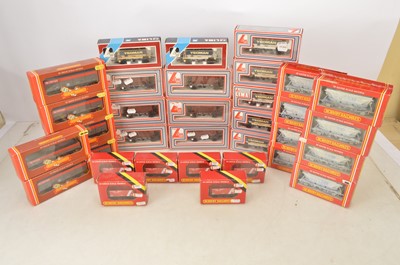 Lot 801 - Hornby Lima  and other 00 gauge Sets of wagons in original boxes (33)