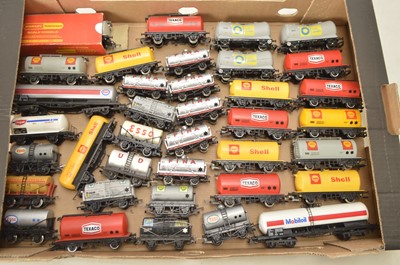 Lot 821 - Hornby Tri-ang Mainline Lima and other 00 gauge Fuel Oil Private Owner Tankers  (37)