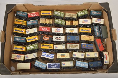 Lot 850 - Hornby Airfix and other 00 gauge freight vans in Private Owner colours (48)